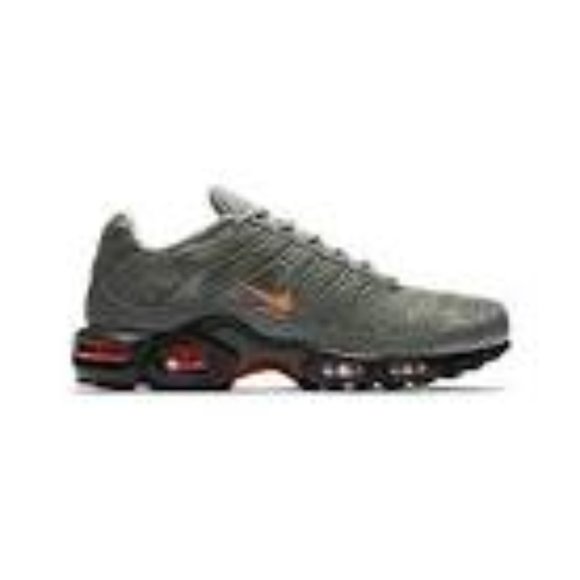 nike air max plus dark stucco